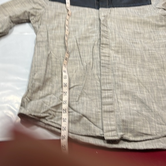 Guess gray Button down Black faux leather shoulders Men's Shirt sz medium 90s M - Picture 9 of 14